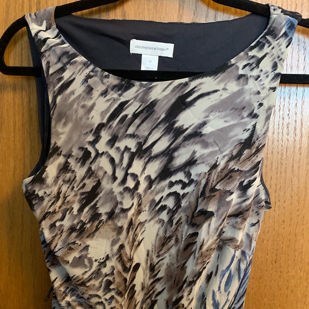 Dress. Sleeveless Christopher Banks